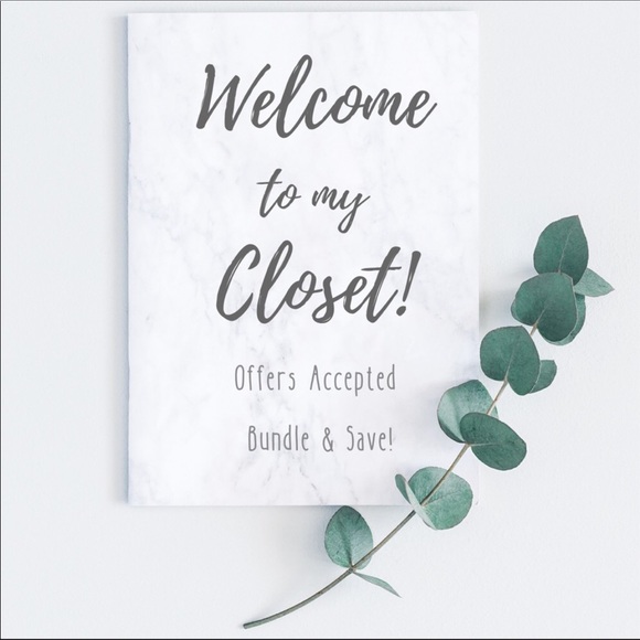 Meet Your Posher 🤓🙋🏻 - Picture 1 of 7